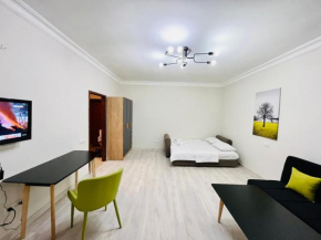 Sayat Nova apt